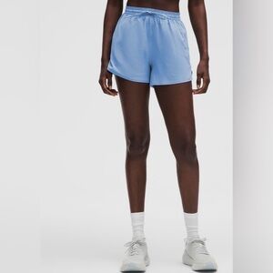 Lululemon pace rival 3” shorts size 6 NWT